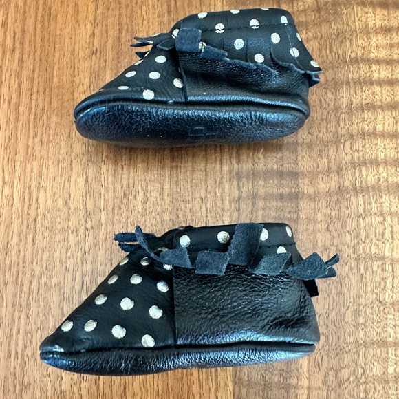 Freshly Picked Fringe Leather Moccasins Black Gold Polka Dots. - Picture 3 of 8